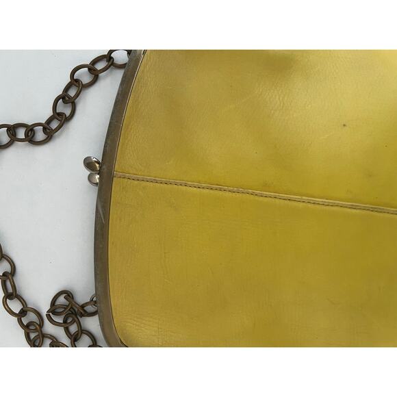 Vintage Yellow Soft Leather Handbag Gold Chain Handle JL - Picture 2 of 7